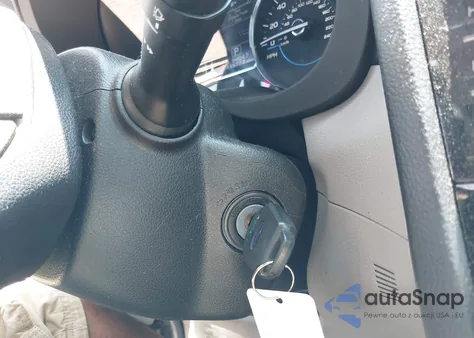 2018 Subaru Forester 2.5I Premium из США, поврежденный, VIN JF2SJAGC0JH528556